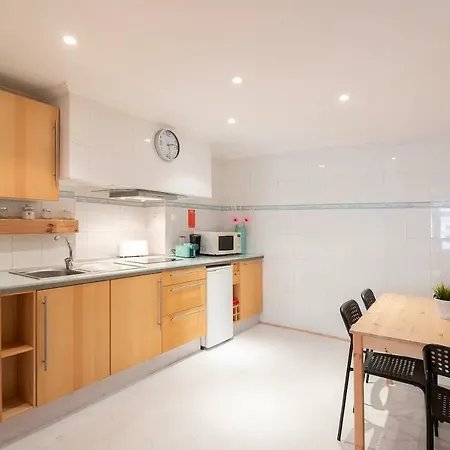 Biti's Nest * Лиссабон